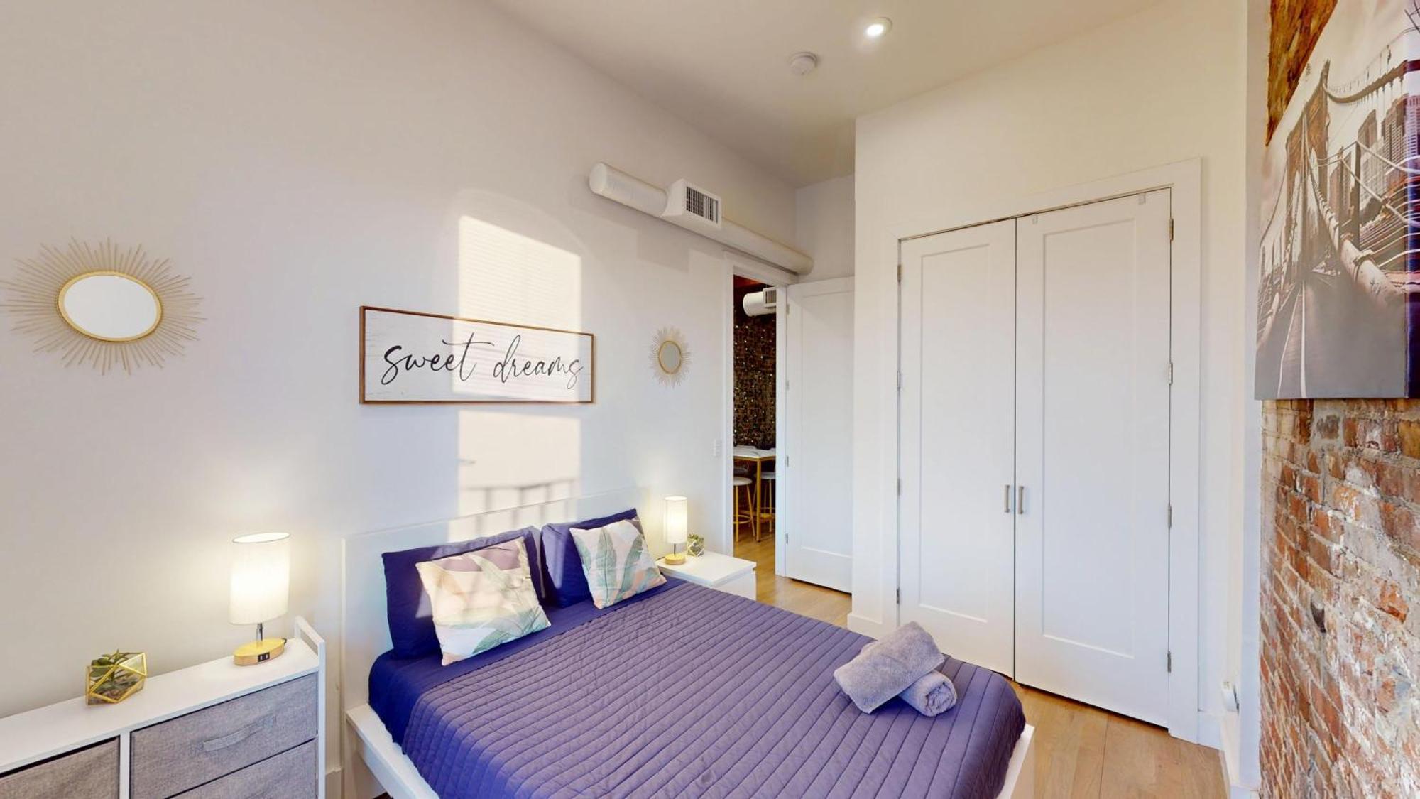 Chic Penthouse 15 Minutes From Nyc - Bus Stop At Doorstep Hoboken Exterior foto